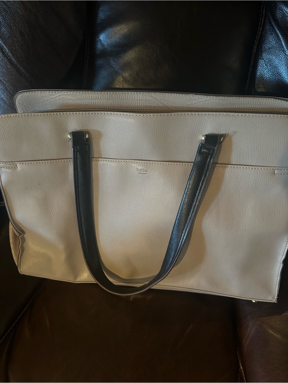 Tutilo New York Beige laptop Bag with Black Handles